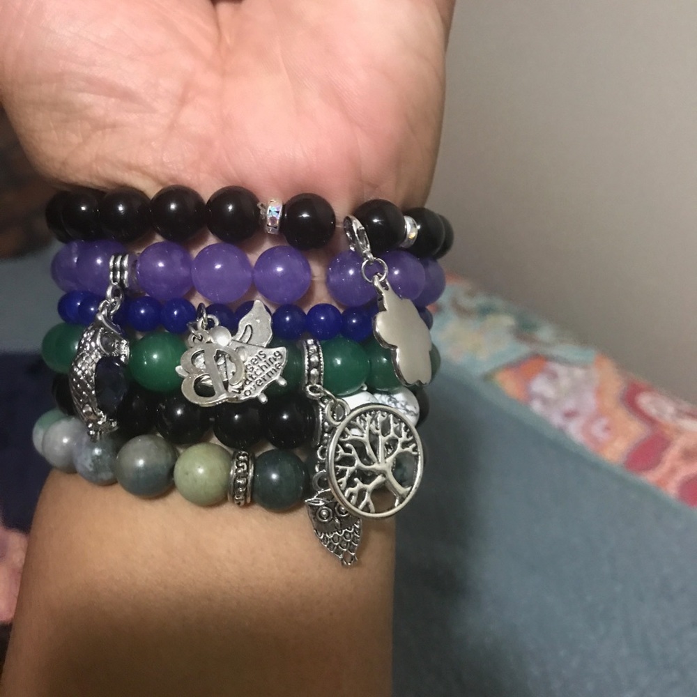 Jade bracelet with tree of life charm